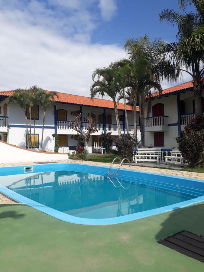 Апарт отель Residencial Colonial Amarelo A 150M Da Praia De Mariscal Бомбиньяс Экстерьер фото