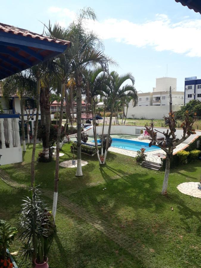 Апарт отель Residencial Colonial Amarelo A 150M Da Praia De Mariscal Бомбиньяс Экстерьер фото